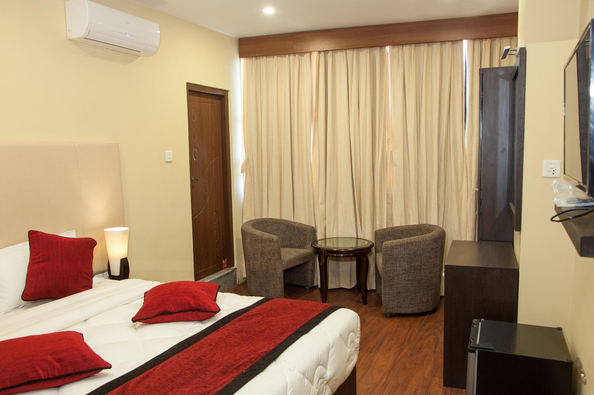 Hotel Meridian Suite Kathmandu Esterno foto